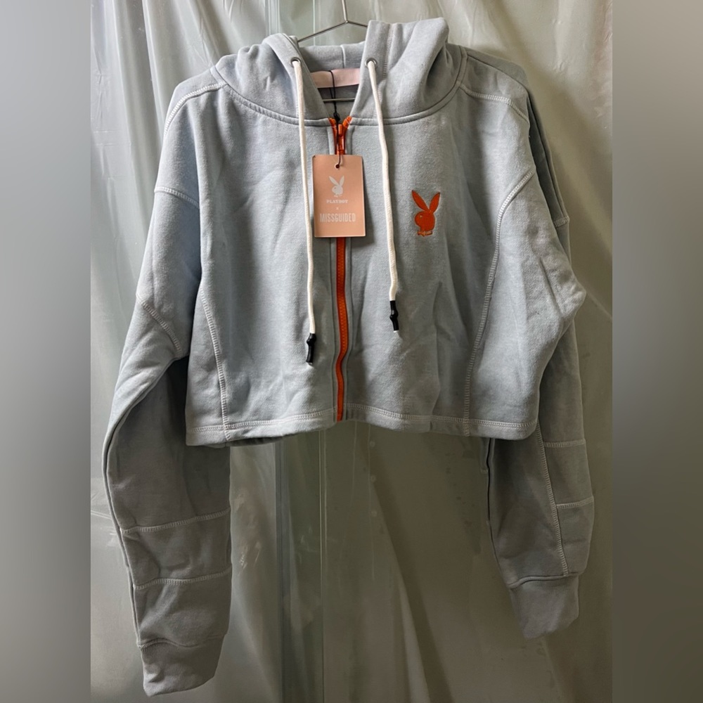 MISSGUIDED PLAYBOY OVERSIZED CROPPED HOODIE